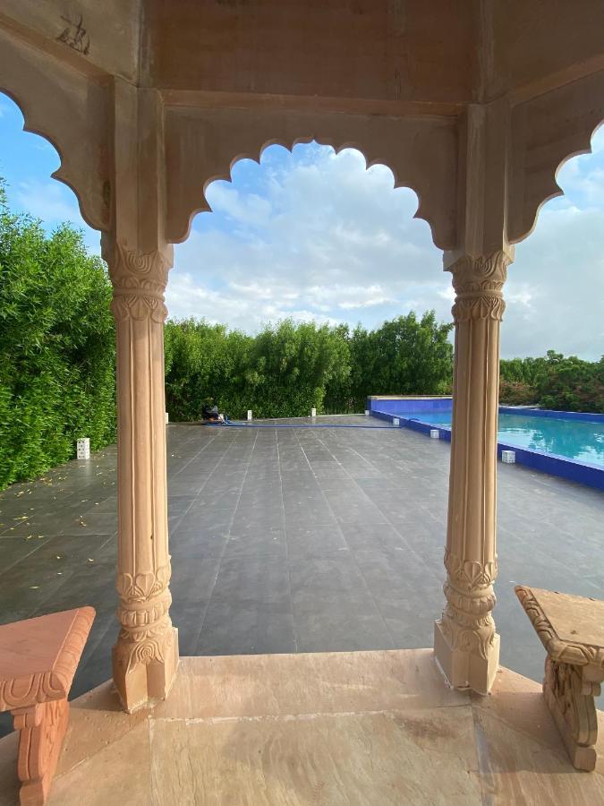 City The Village Beach Resort Laeja Экстерьер фото